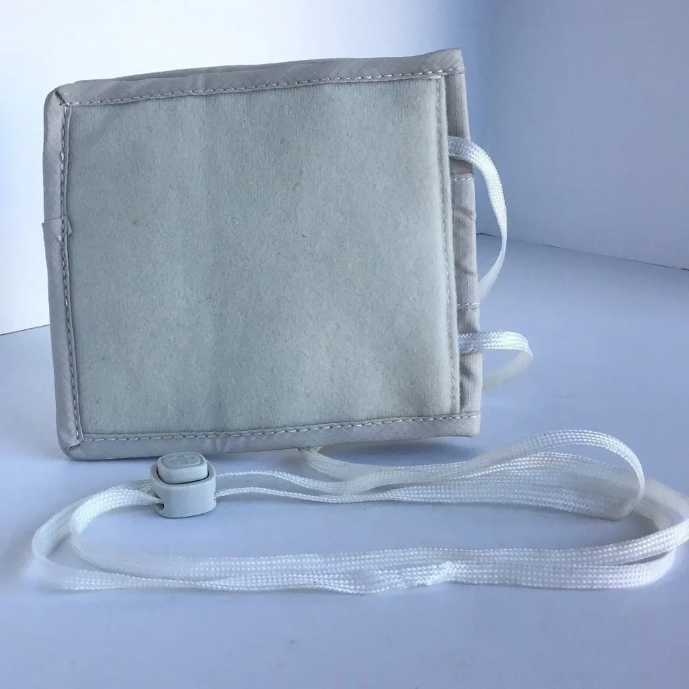 SWISSGEAR ID CARRIER OFFWHITE